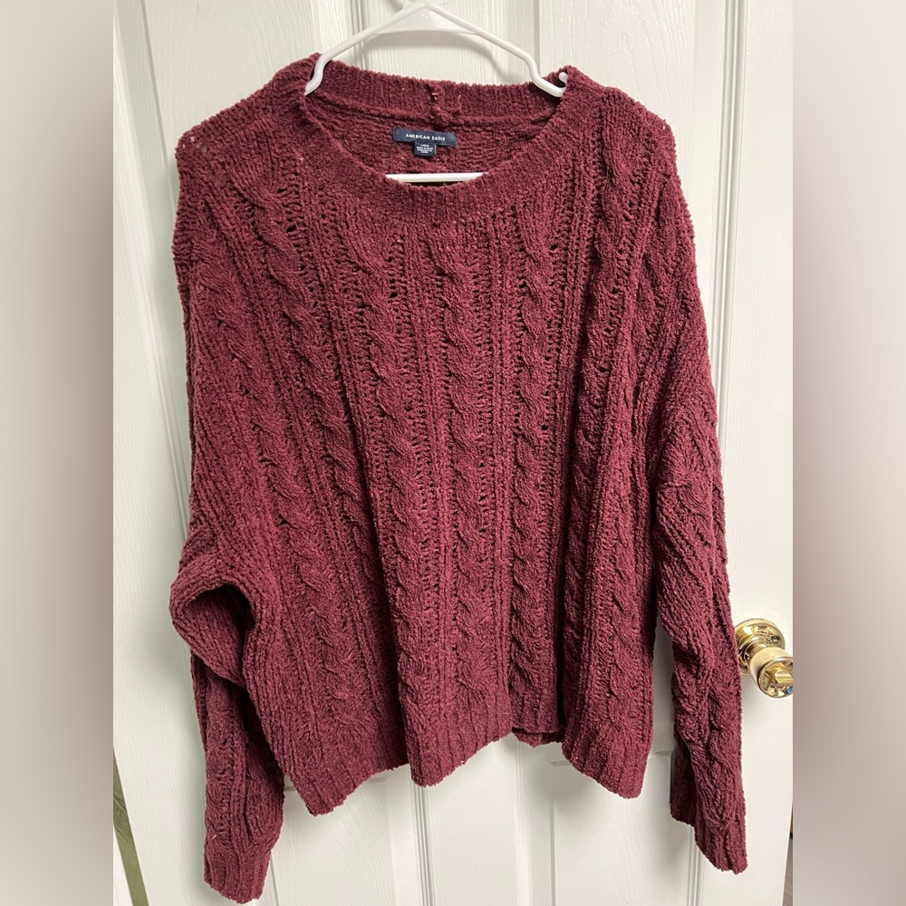 American Eagle Sweater